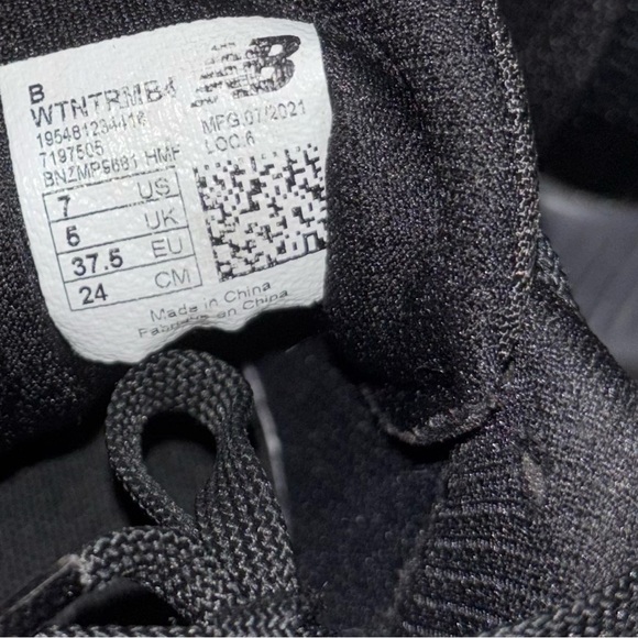 New Balance trail sneaker Women's Nitrel v4 Running Shoes size 7 - Picture 9 of 10